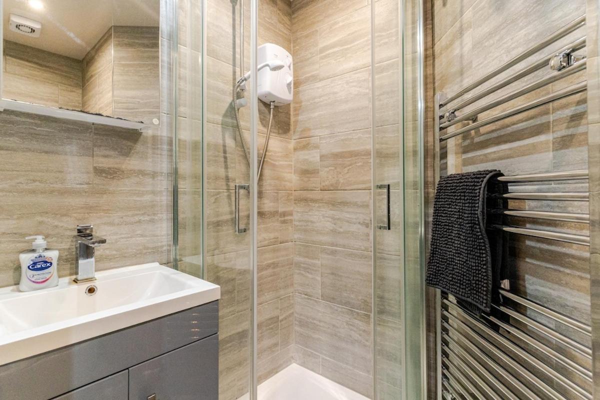 Cozy Flat In Walsall Town Centre Εξωτερικό φωτογραφία